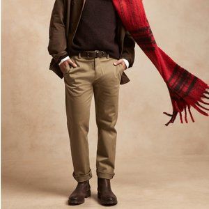 Banana Republic Straight Chino Pant